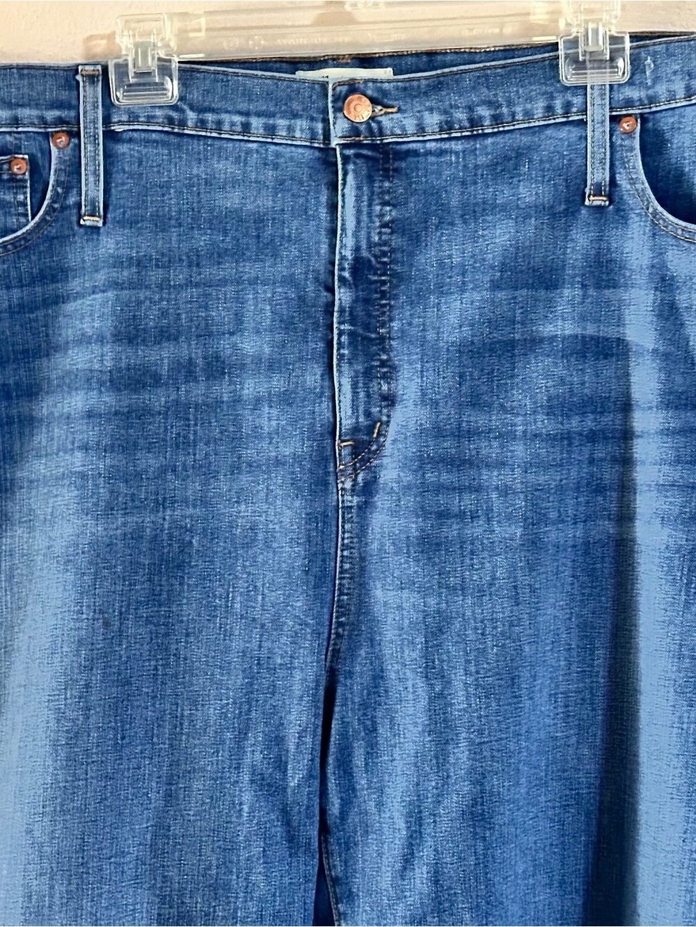 Madewell Women's ‘Slim Wide-Leg Crop’ Jeans in Indigo Blue-Plus Size